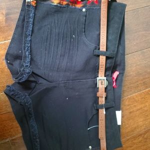 Bongo jean  black shorts size 7